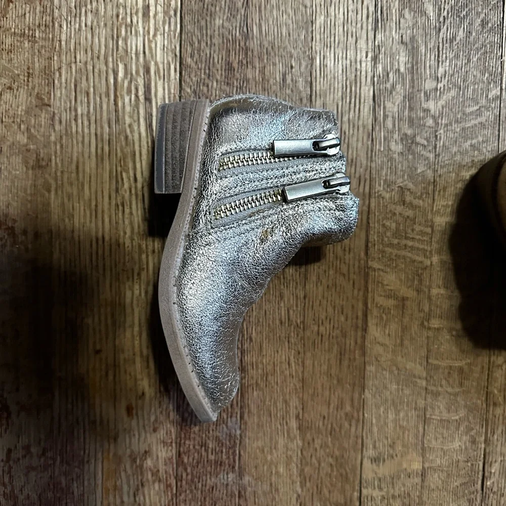 MIA toddler boot